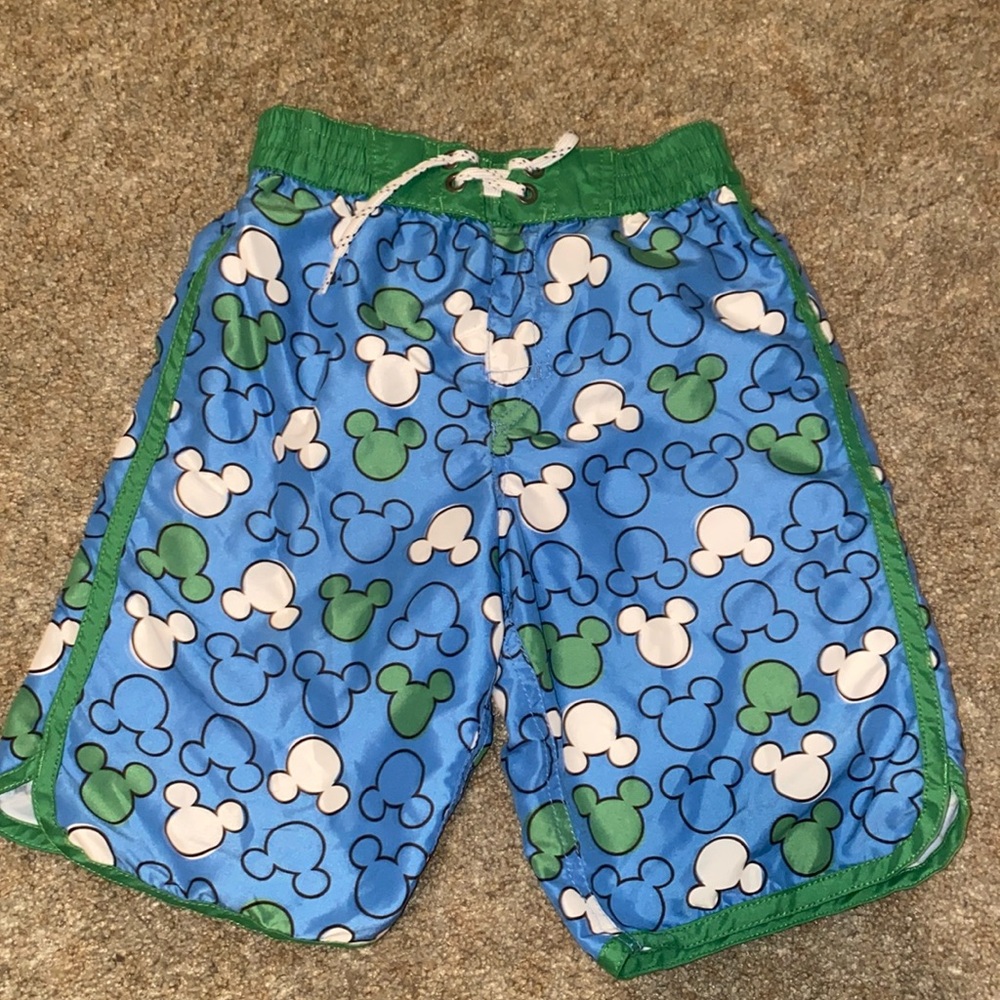 Hanna Andersson Disney Mickey swim trunks size 120 6-7